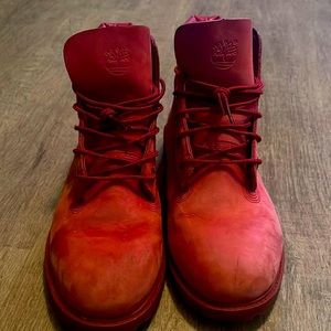 Timbs! Get your red Timberlands !!!!